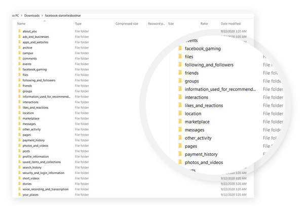 Capture d’écran de tous les dossiers des données Facebook