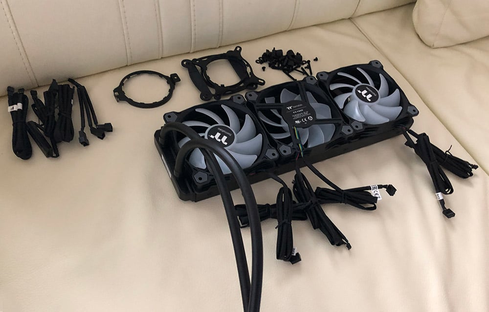 Assembling the liquid cooler